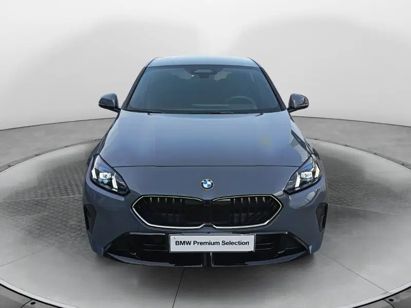 BMW Serie 1 usata a Caserta (12)