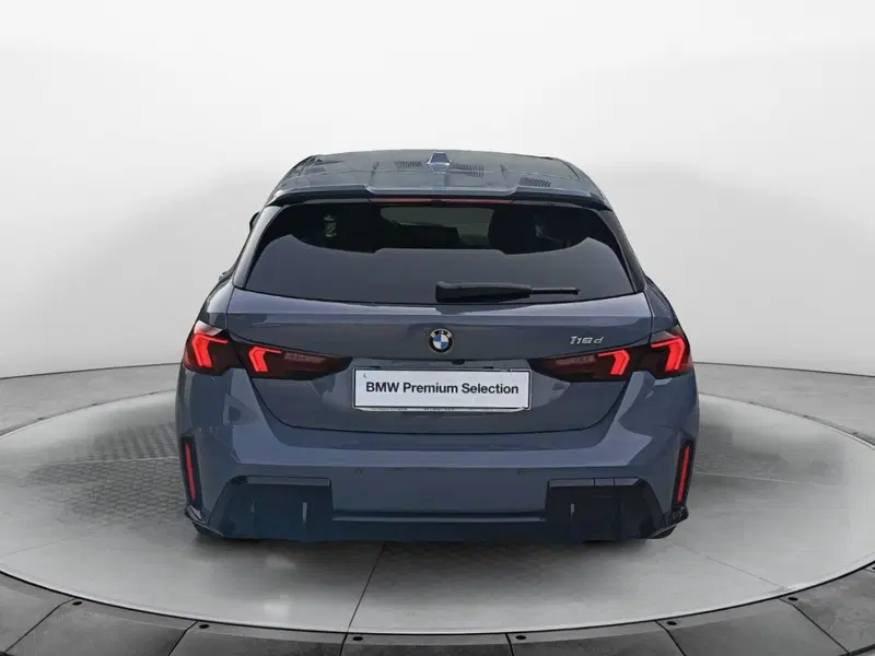 BMW Serie 1 usata a Caserta (15)