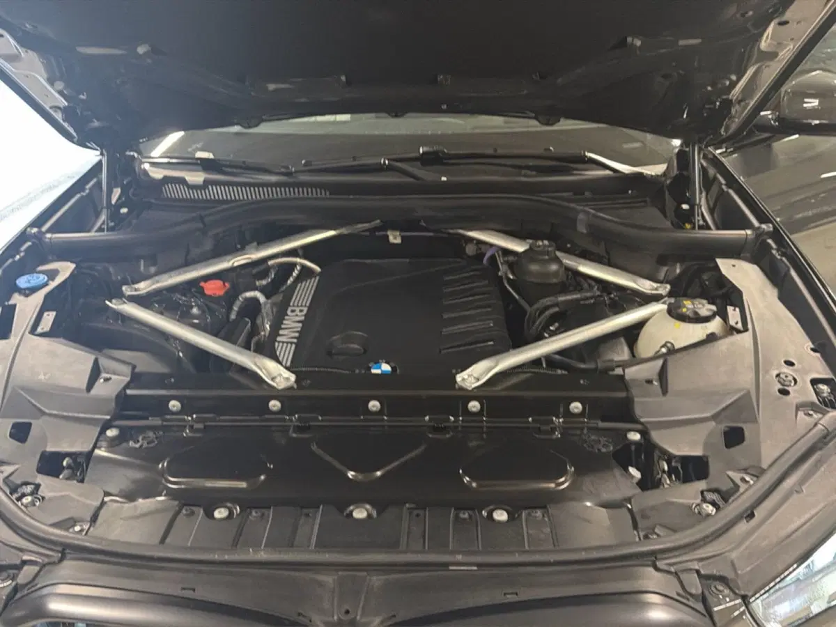 BMW X6 usata a Napoli (17)