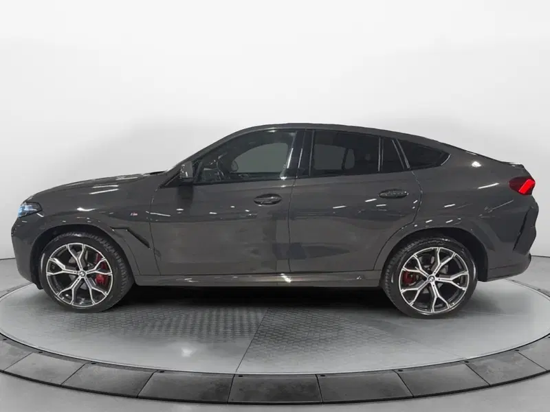 BMW X6 usata a Napoli (7)