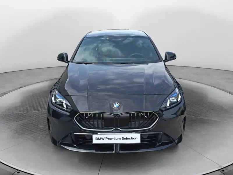 BMW Serie 1 usata a Caserta (9)