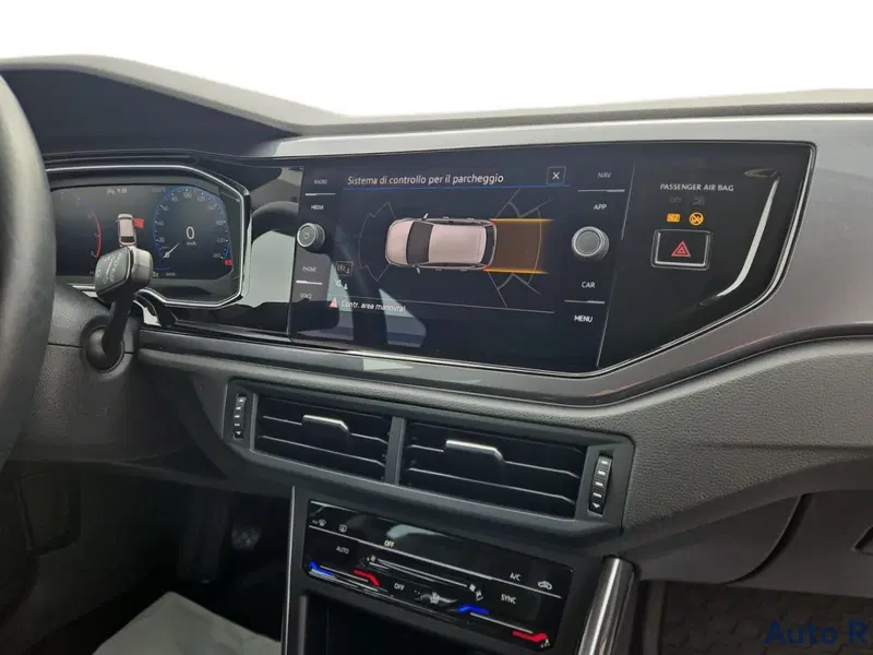 Volkswagen Polo usata a Potenza (14)