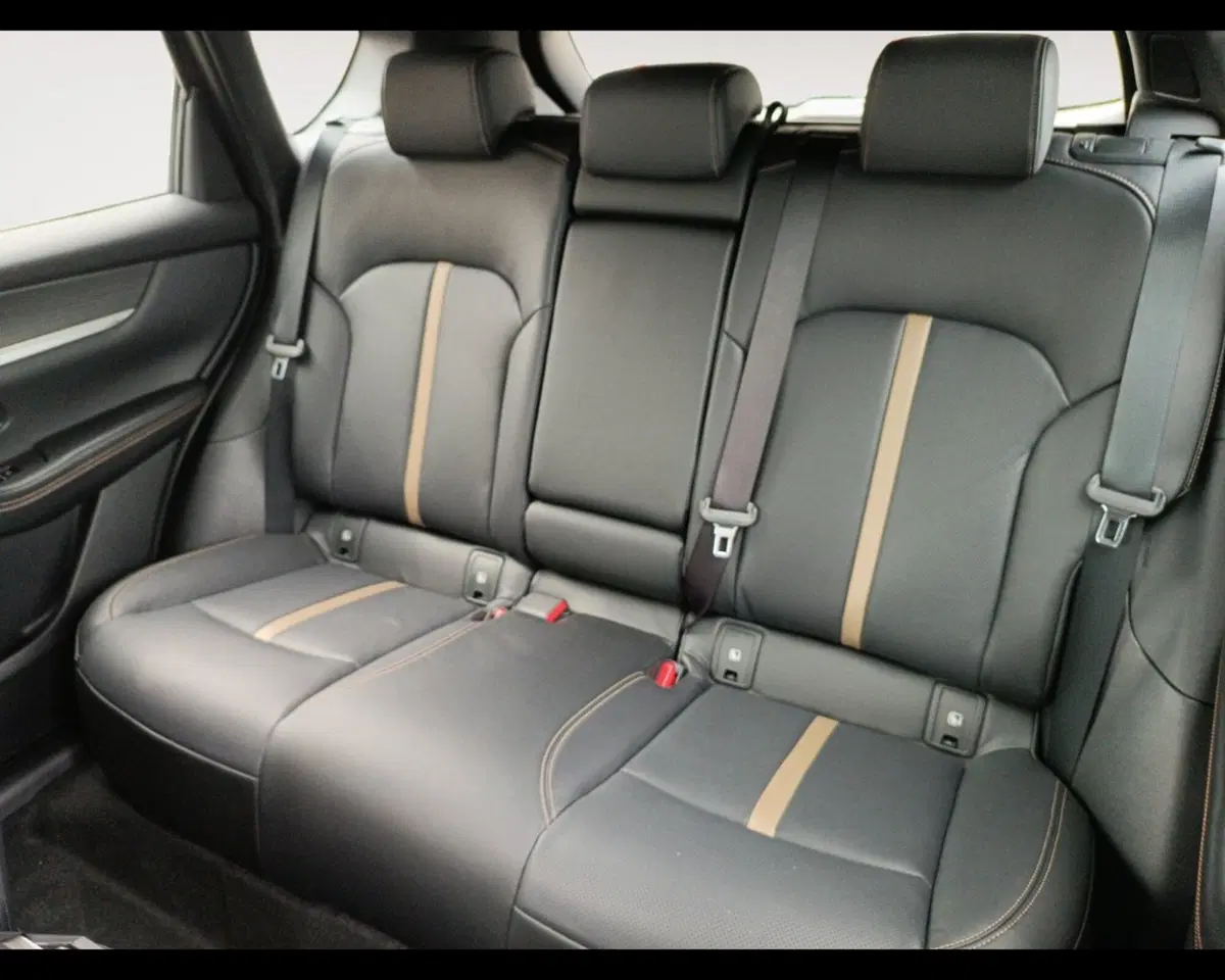 Mazda CX-60 nuova a Ravenna (13)