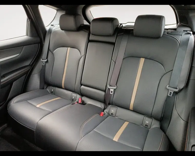 Mazda CX-60 nuova a Ravenna (13)