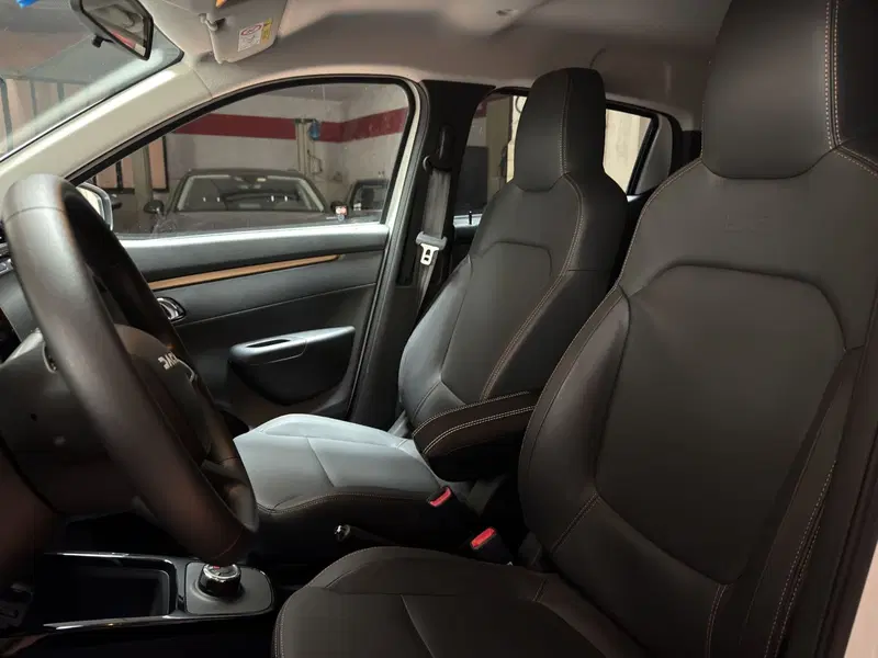 Dacia Spring usata a Milano (12)