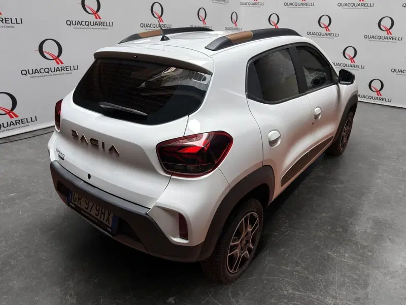 Dacia Spring usata a Milano (4)
