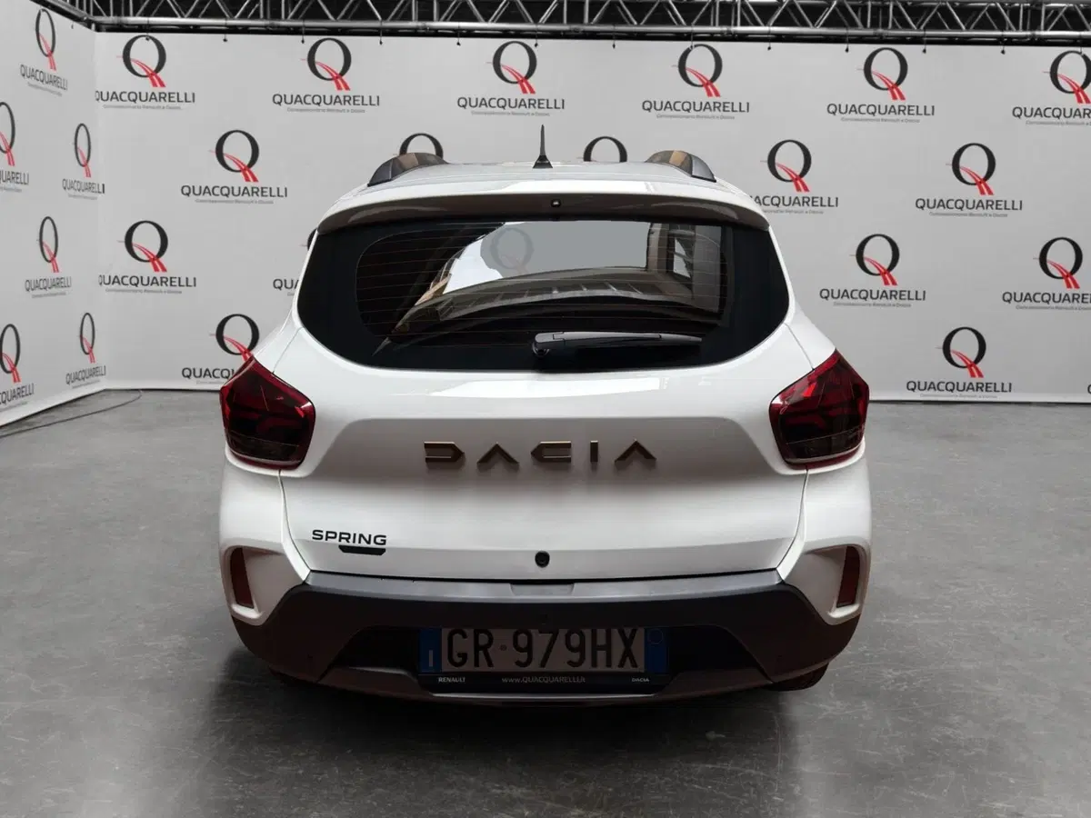 Dacia Spring usata a Milano (5)