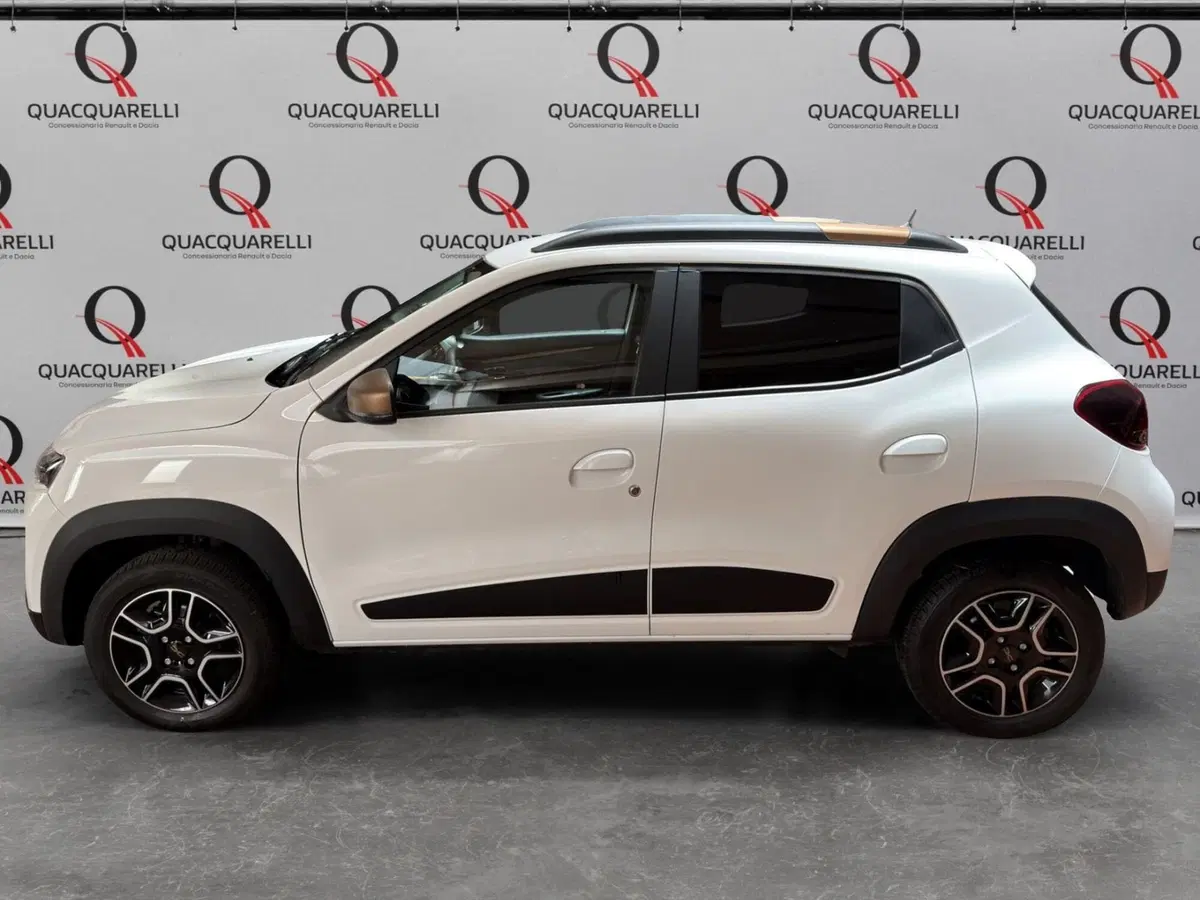 Dacia Spring usata a Milano (7)