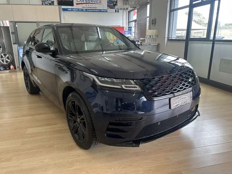 Land Rover Range Rover Velar usata a Bari (3)