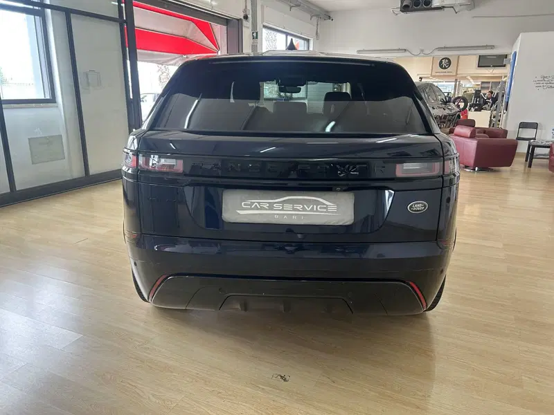 Land Rover Range Rover Velar usata a Bari (6)