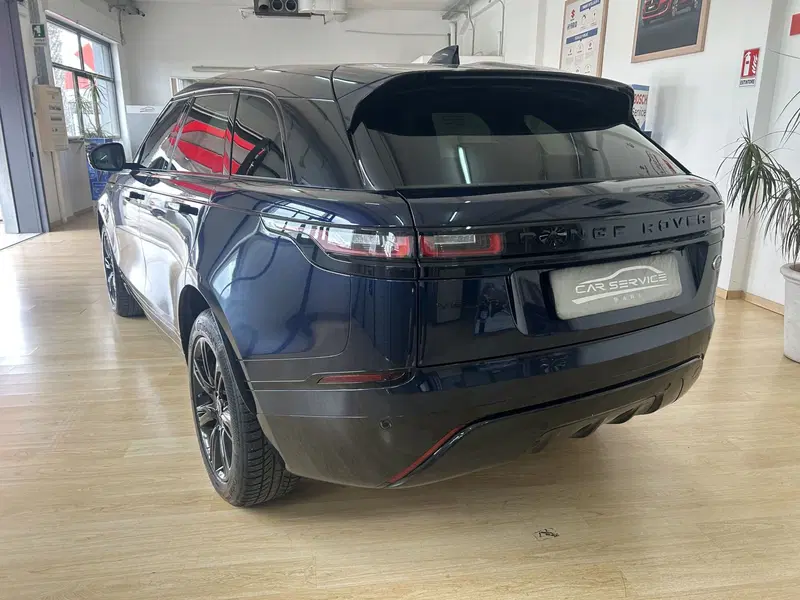 Land Rover Range Rover Velar usata a Bari (7)