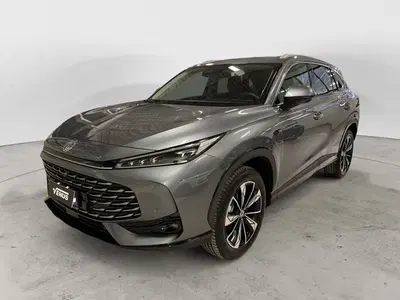 Mg HS 1.5 Luxury auto nuova a Seregno