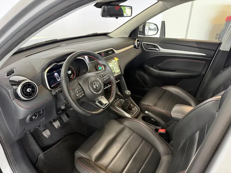 Mg ZS usata a Milano (11)