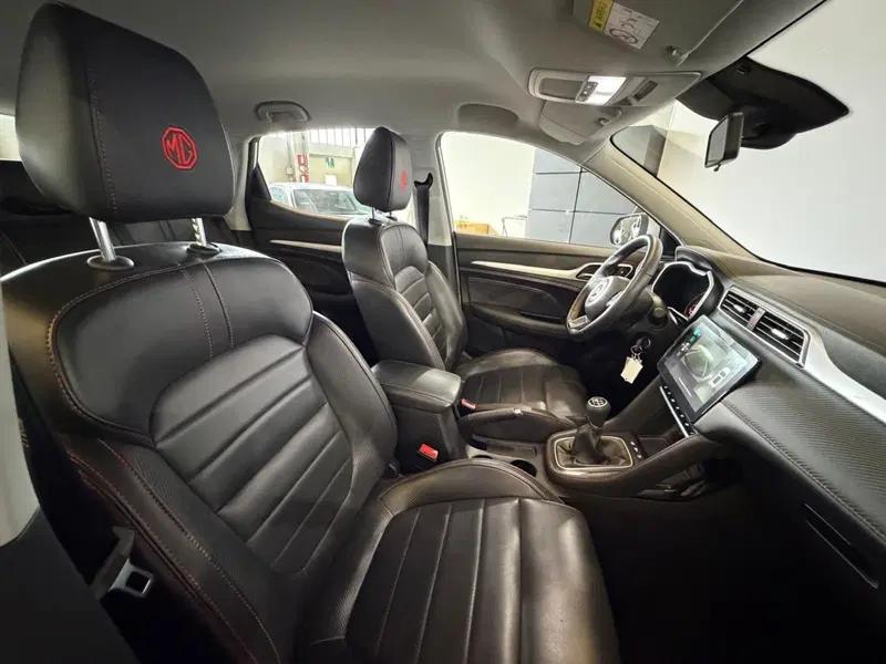 Mg ZS usata a Milano (15)