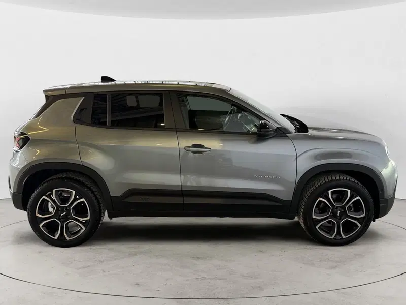 Jeep Avenger usata a Monza e Brianza (7)