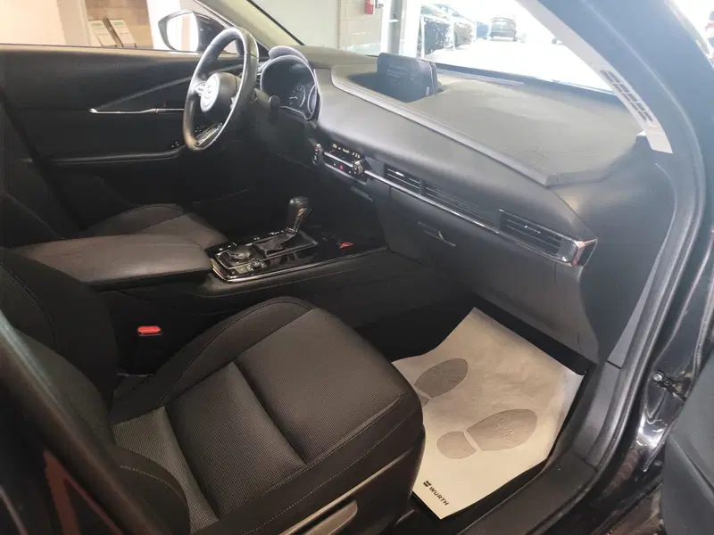 Mazda CX-30 usata a Milano (15)