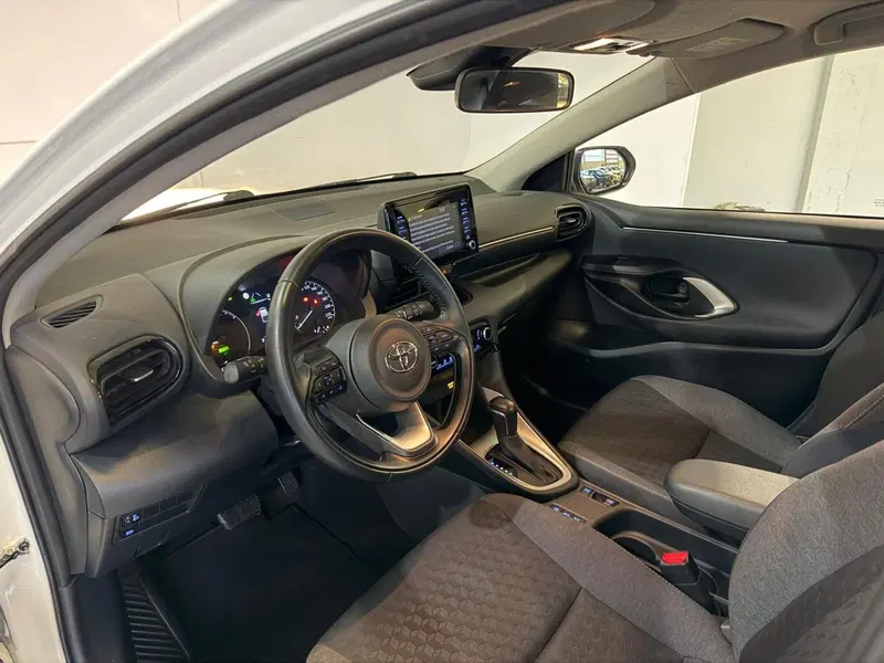 Toyota Yaris usata a Monza e Brianza (12)