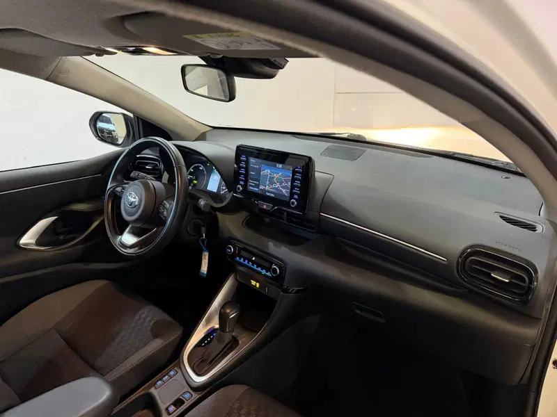 Toyota Yaris usata a Monza e Brianza (14)