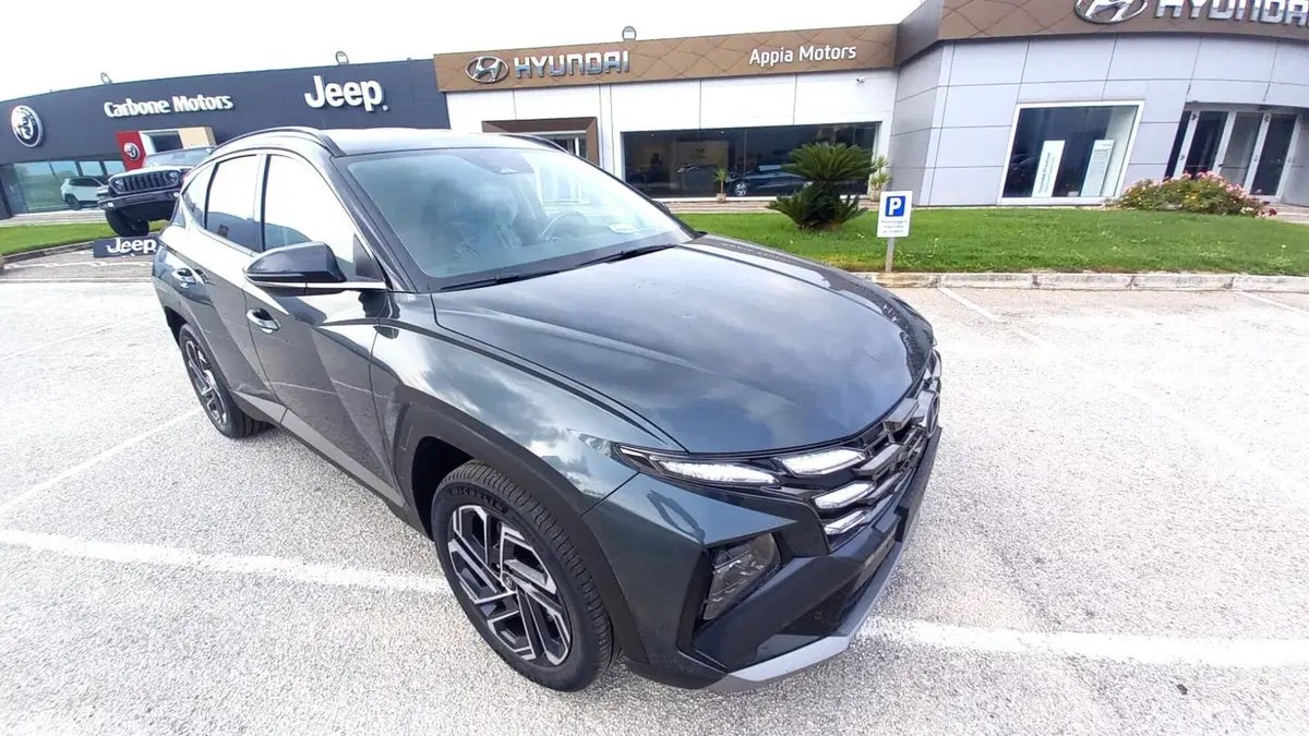 Hyundai Tucson nuova a Benevento (7)