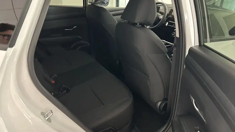 Hyundai Tucson nuova a Benevento (10)