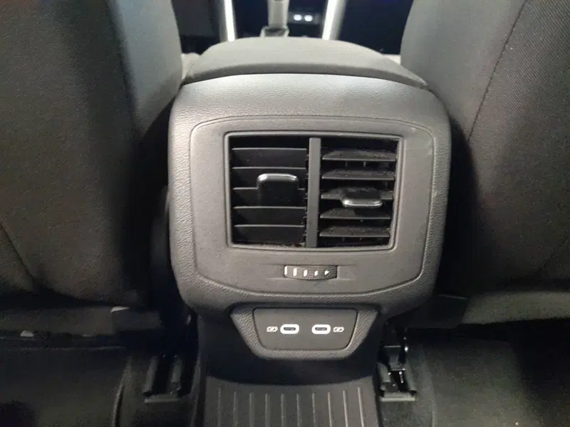 Volkswagen T-Roc usata a Bologna (16)