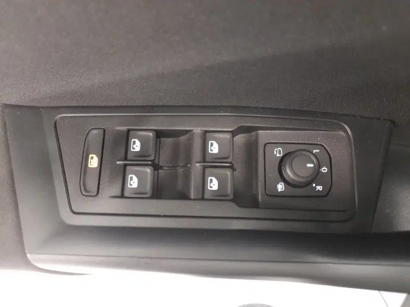 Volkswagen T-Roc usata a Bologna (9)