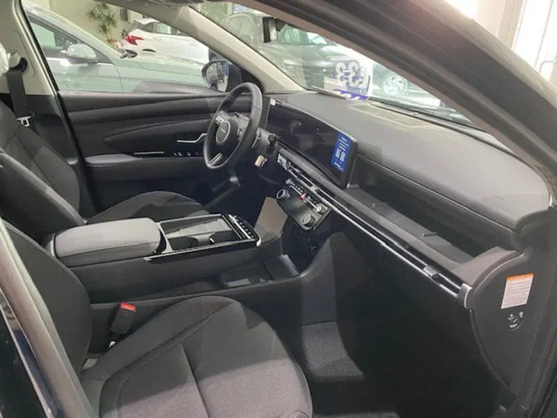 Hyundai Tucson nuova a Benevento (12)