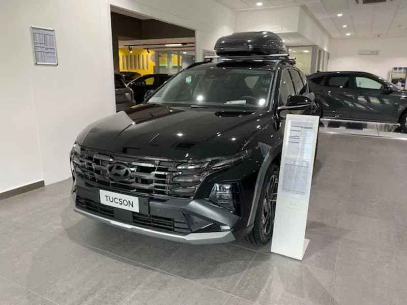 Hyundai Tucson nuova a Benevento (2)