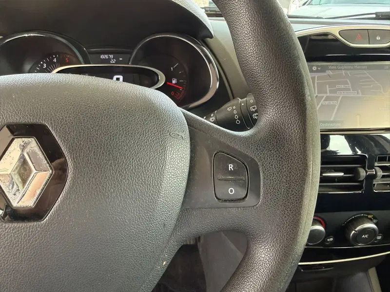 Renault Clio usata a Brescia (14)