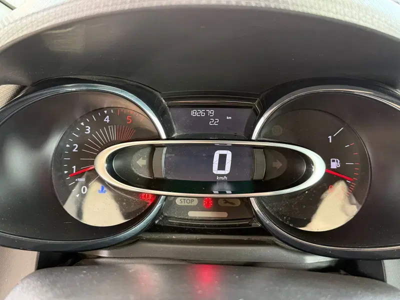 Renault Clio usata a Brescia (15)