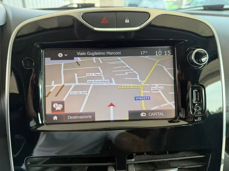 Renault Clio usata a Brescia (17)