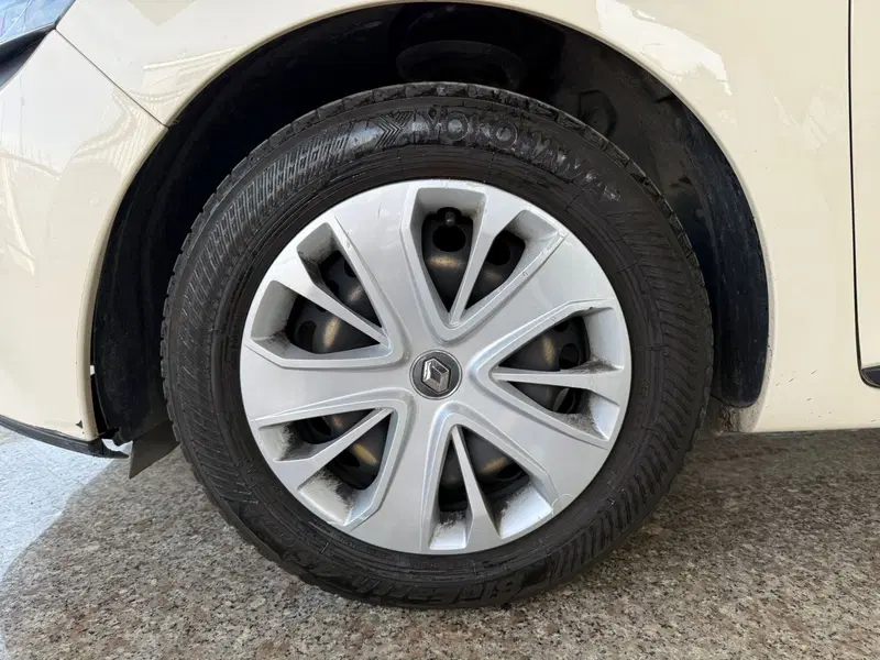 Renault Clio usata a Brescia (7)