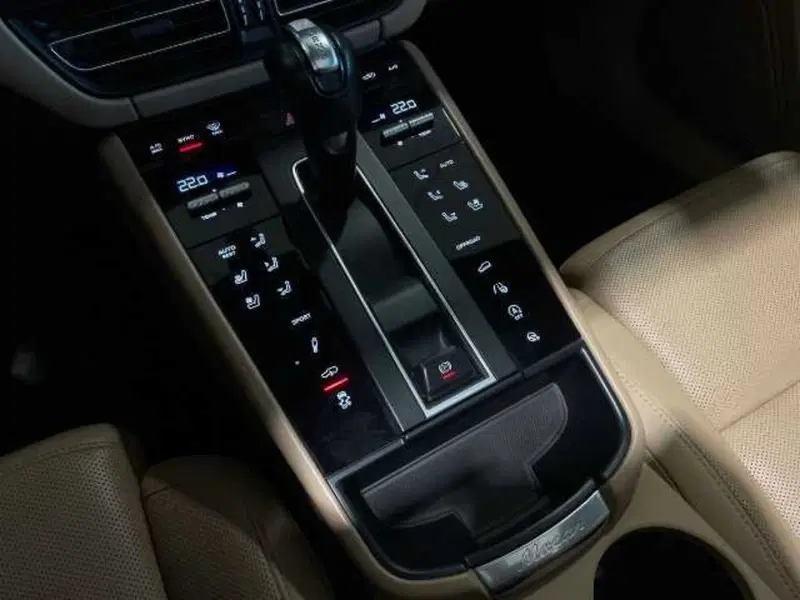 Porsche Macan usata a Firenze (15)