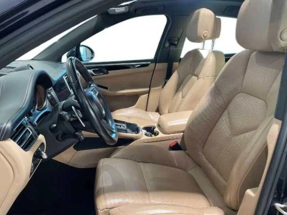 Porsche Macan usata a Firenze (9)