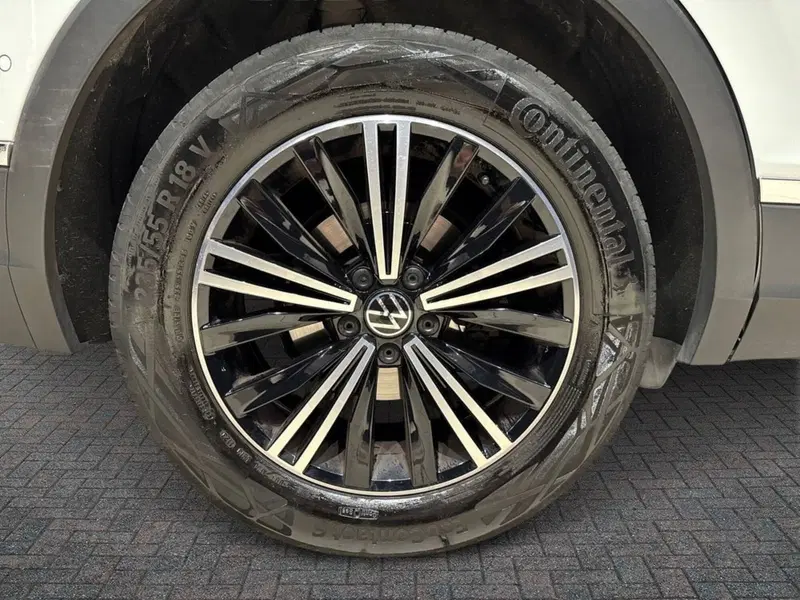 Volkswagen Tiguan usata a Prato (6)
