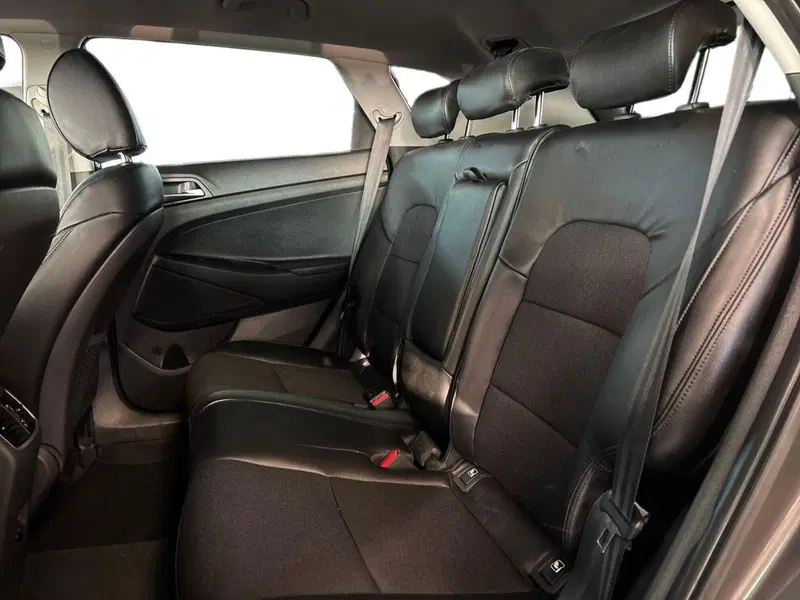 Hyundai Tucson usata a Firenze (12)