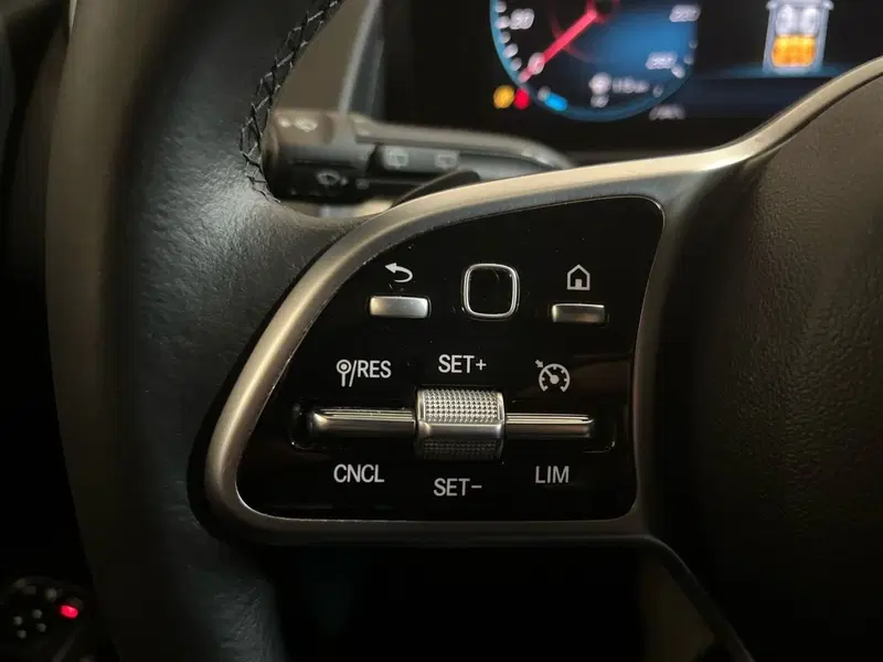 Mercedes-Benz GLB usata a Firenze (18)