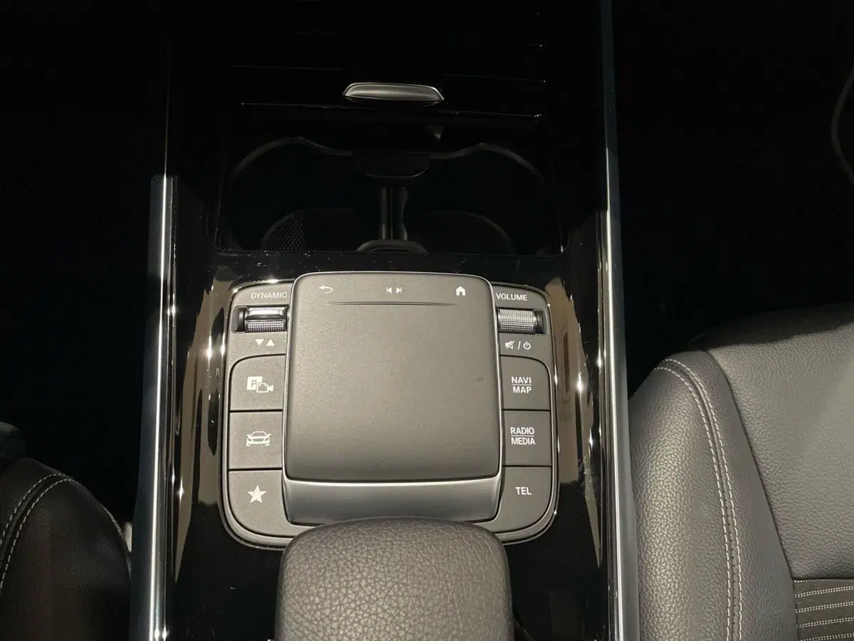 Mercedes-Benz GLB usata a Firenze (20)