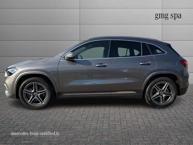 Mercedes-Benz GLA SUV usata a Firenze (6)