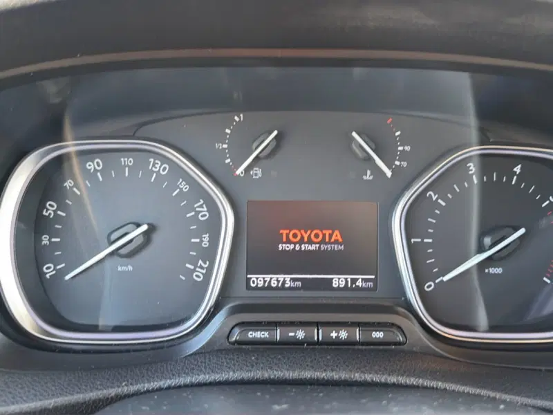 Toyota Proace Verso usata a Vicenza (13)