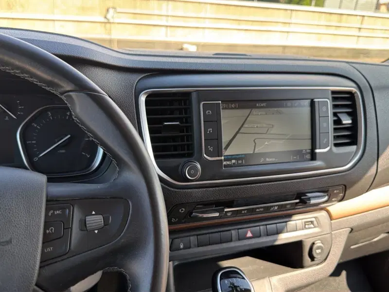 Toyota Proace Verso usata a Vicenza (14)
