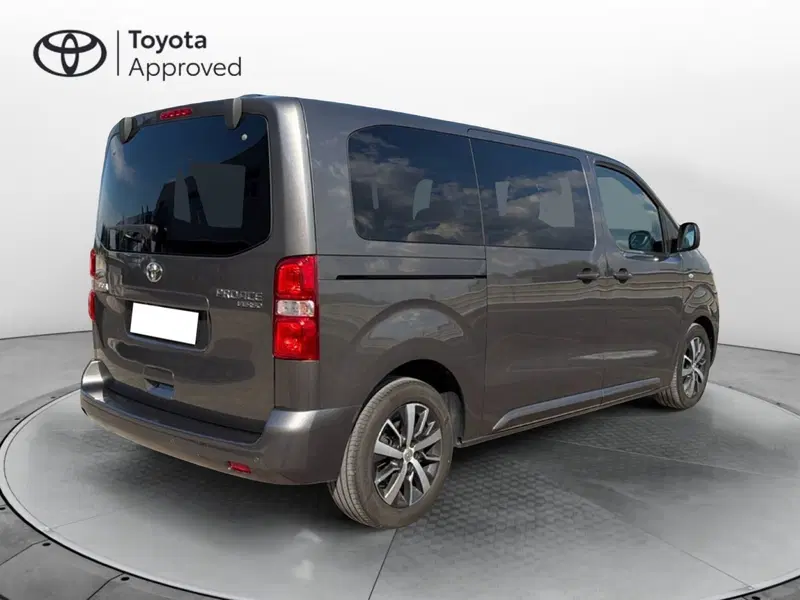 Toyota Proace Verso usata a Vicenza (3)