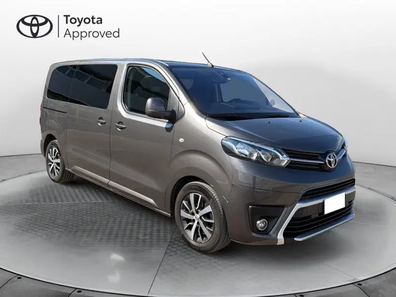 Toyota Proace Verso usata a Vicenza (5)