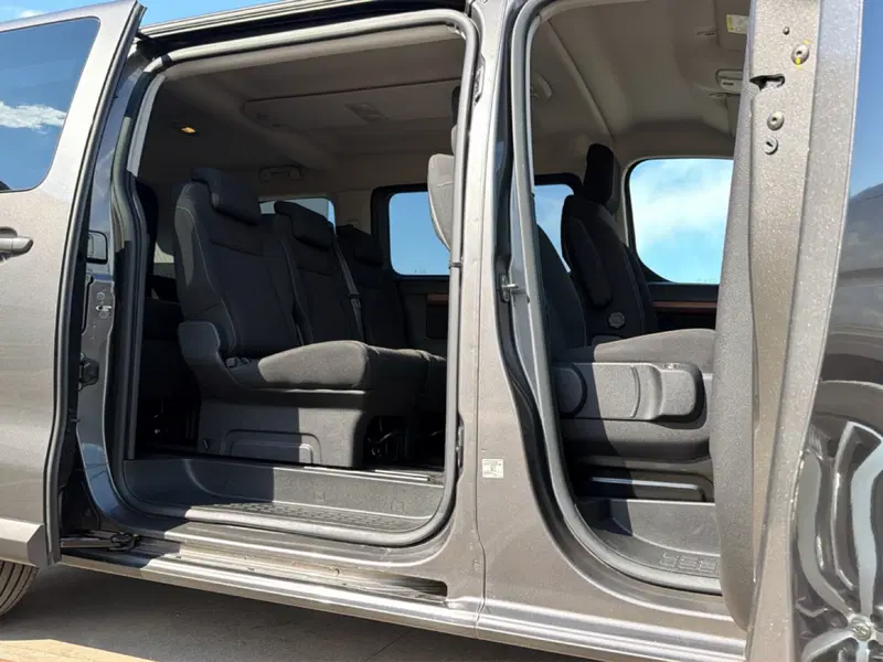 Toyota Proace Verso usata a Vicenza (9)