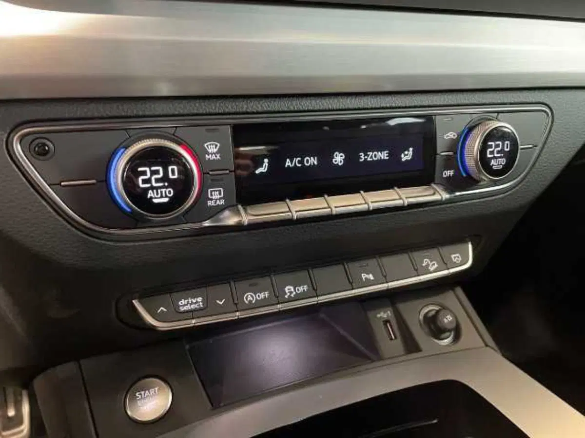 Audi Q5 Sportback usata a Prato (9)