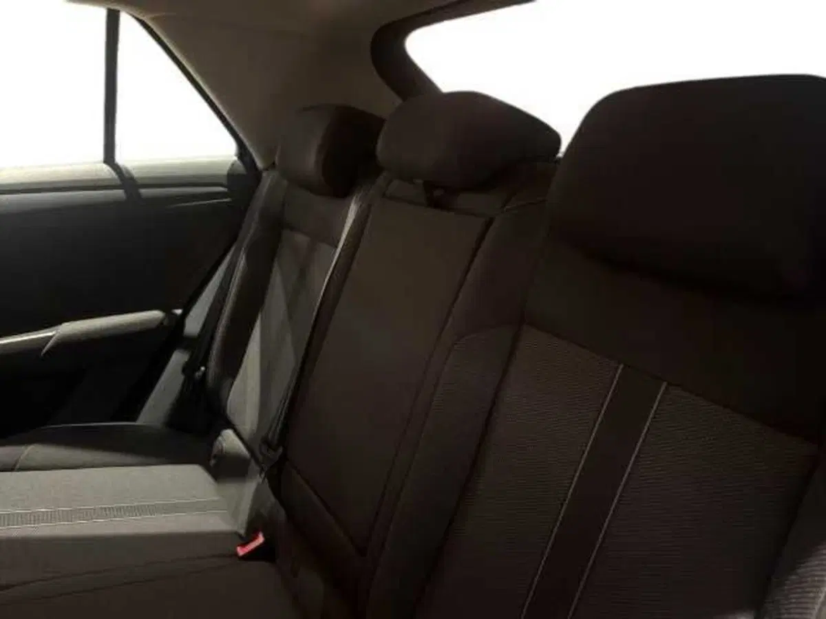 Volkswagen T-Roc usata a Prato (12)