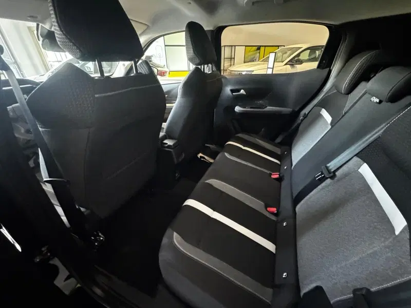 Opel Frontera nuova a Frosinone (13)