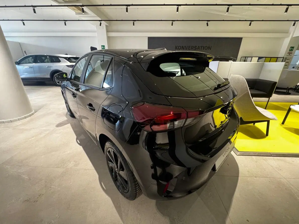 Opel Corsa nuova a Frosinone (5)