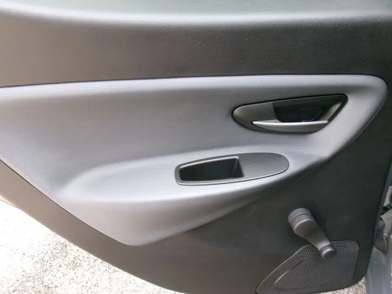 Lancia Ypsilon usata a Venezia (16)