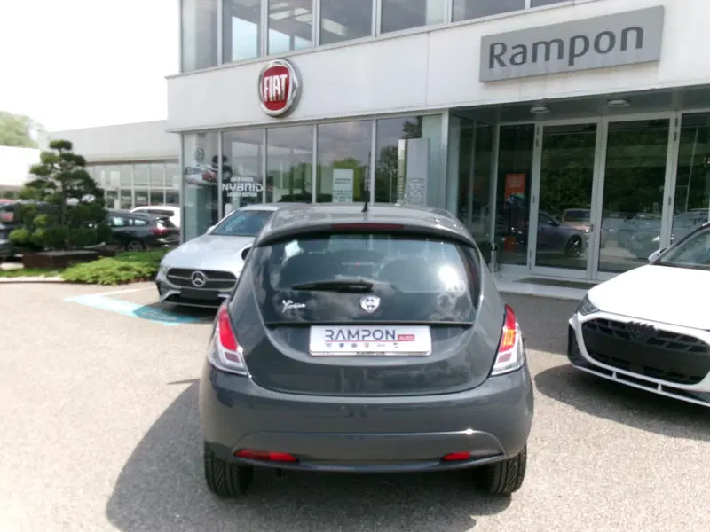 Lancia Ypsilon usata a Venezia (4)